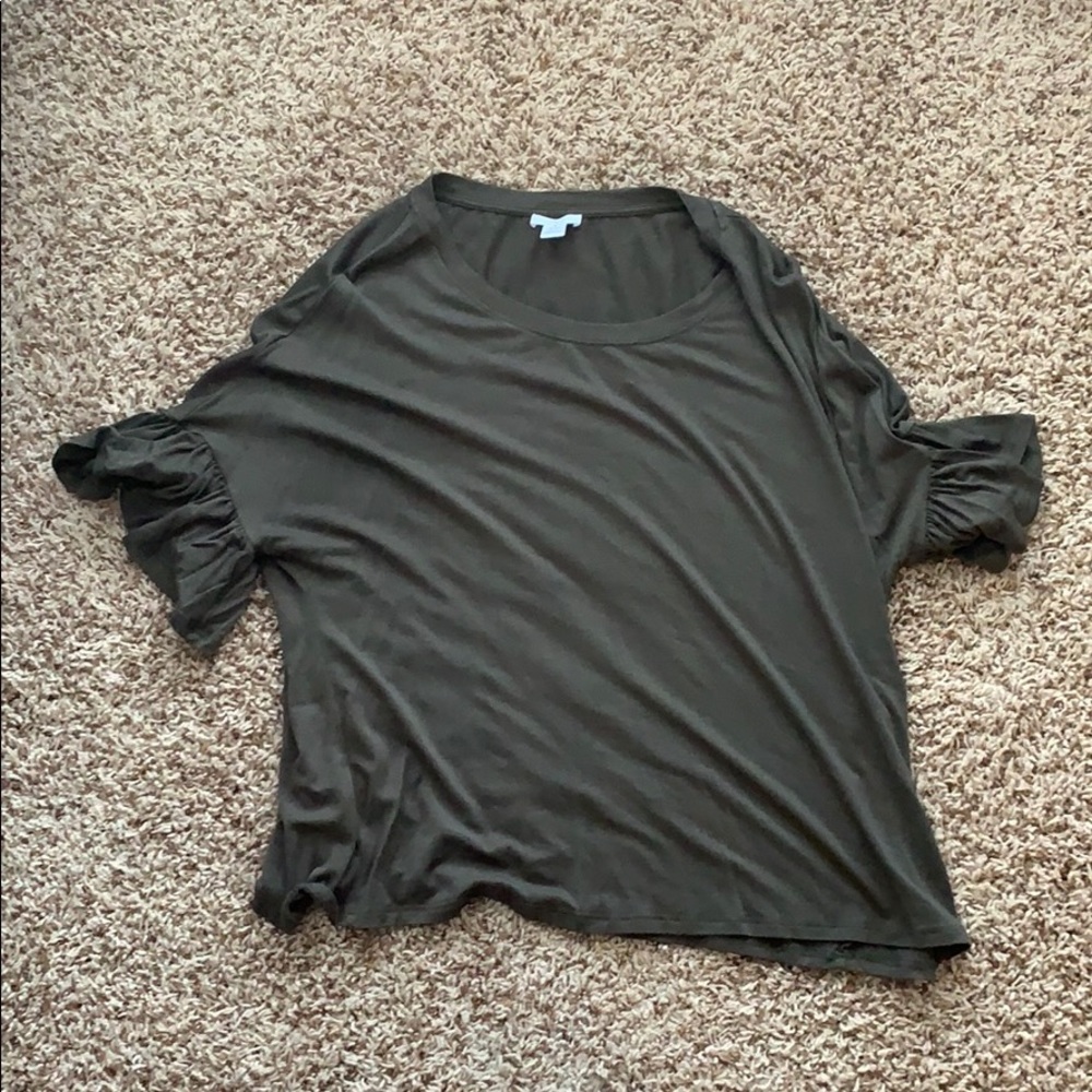 Short sleeve shirt